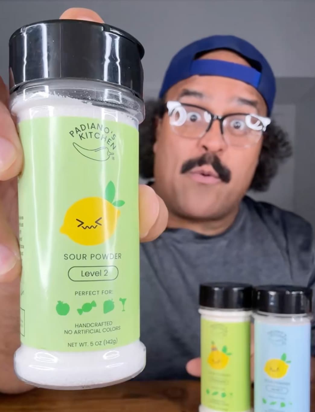 Customer recording a seasoning review